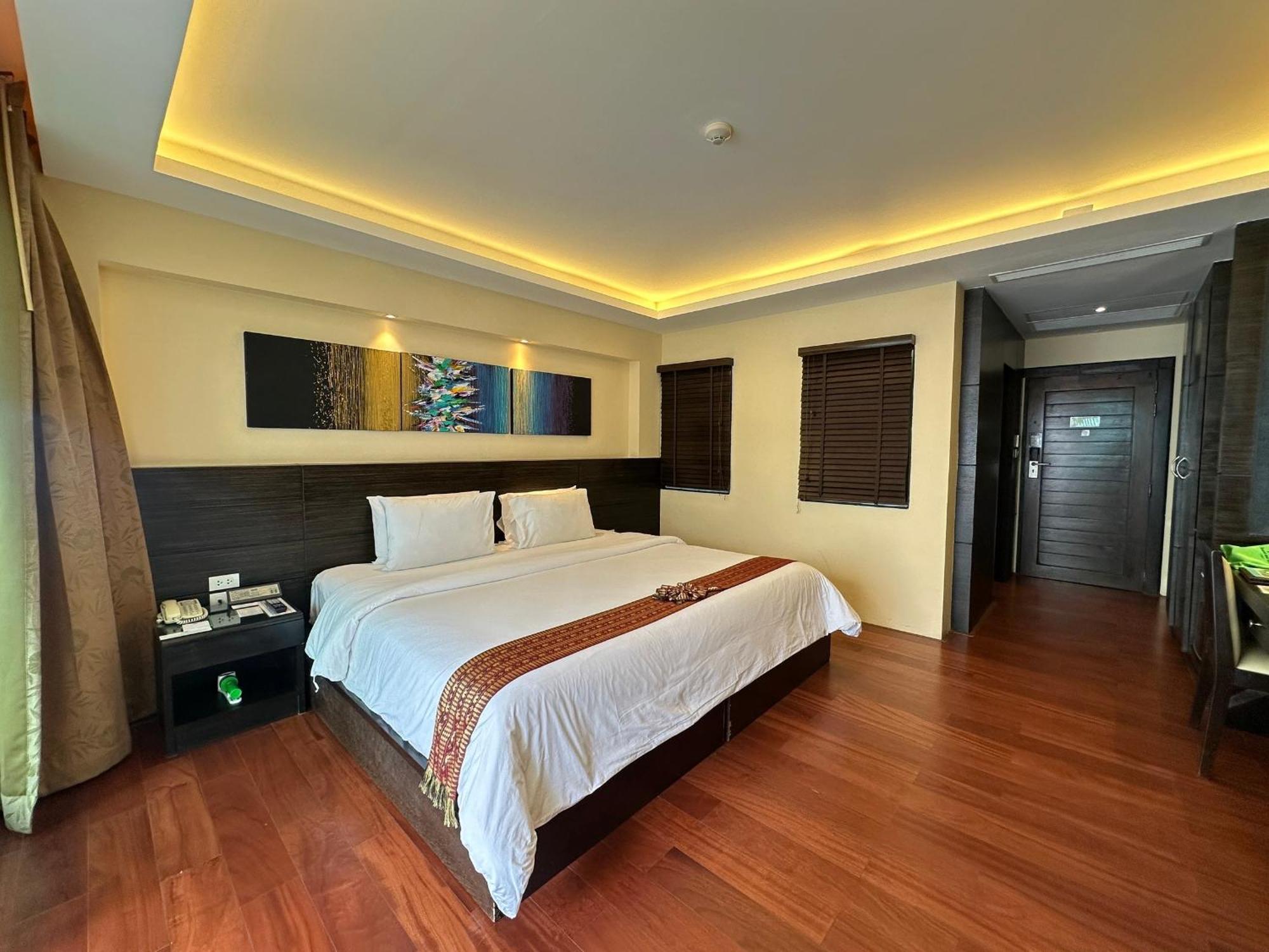 R-Mar Resort And Spa Patong, Phuket Εξωτερικό φωτογραφία